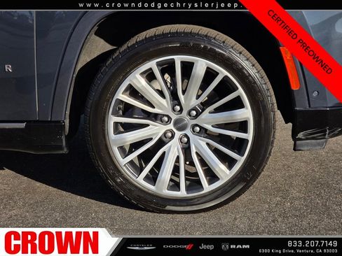 Certified 2024 Jeep Grand Wagoneer L Series III image 9