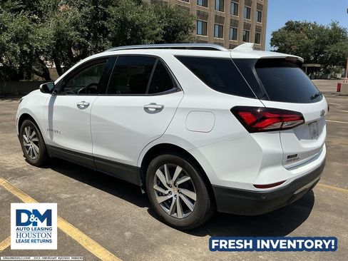 Used 2023 Chevrolet Equinox Premier FWD image 4