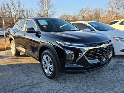 Used 2025 Chevrolet Trax LS w/ Driver Confidence Package