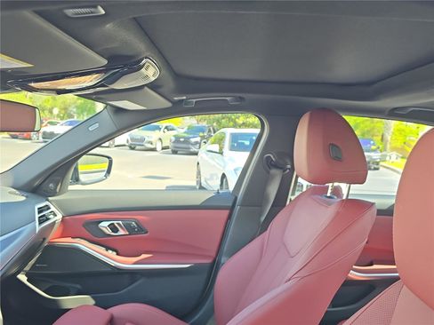 Used 2025 BMW M340i Sedan RWD image 23