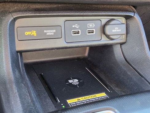 Used 2022 Honda Civic Touring image 28