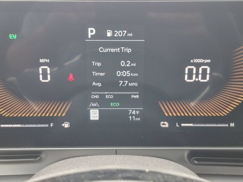 New 2026 Kia Carnival EX FWD image 19