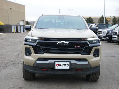 Used 2023 Chevrolet Colorado Z71 w/ Z71 Convenience Package 2