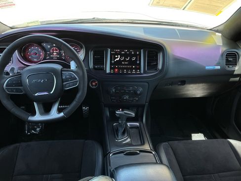 Used 2020 Dodge Charger SRT Hellcat w/ Navigation & Travel Group RWD image 10