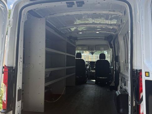 Used 2023 Ford Transit 250 148 Medium Roof AWD image 19