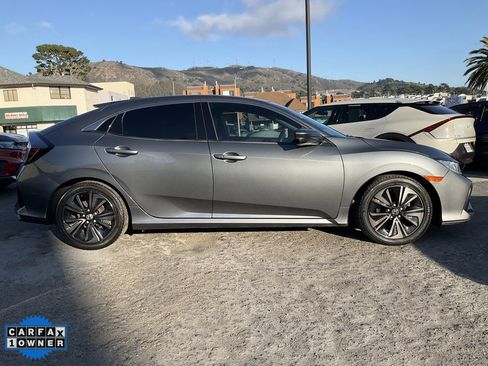 Used 2019 Honda Civic EX image 3