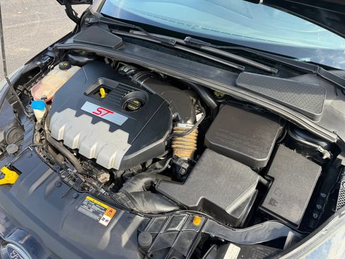 Used 2014 Ford Focus ST w/ Equipment Group 202A FWD image 39