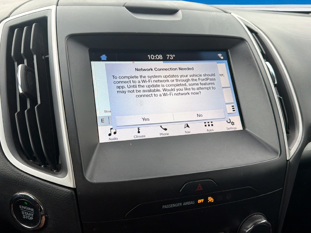Used 2019 Ford Edge SEL w/ Equipment Group 201A FWD image 17