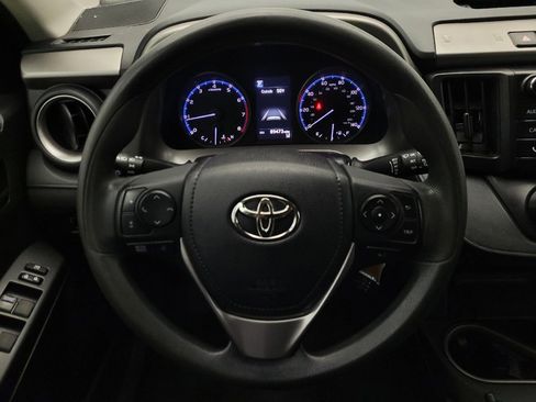 Used 2018 Toyota RAV4 LE w/ All Weather Liner Package image 22