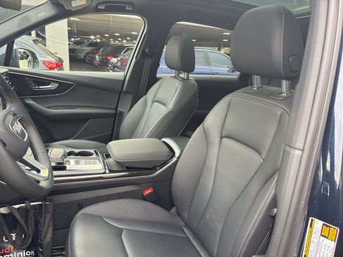 Used 2025 Audi Q7 2.0T Premium w/ Convenience Plus Package image 14