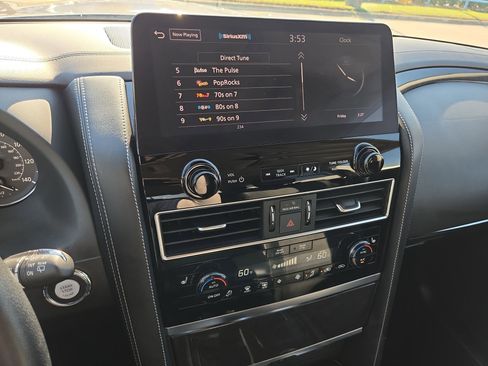 Used 2024 INFINITI QX80 Luxe image 24