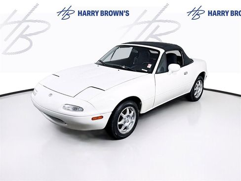 Used 1995 MAZDA MX-5 Miata image 1