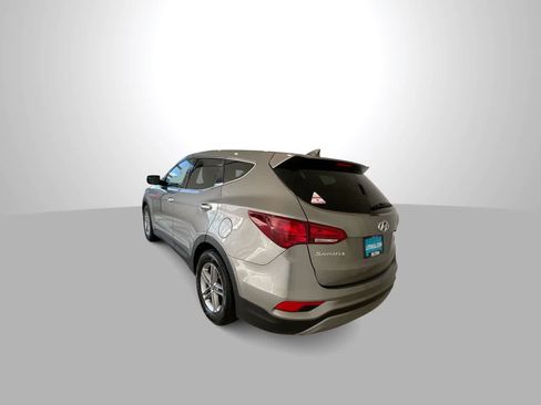 Used 2017 Hyundai Santa Fe Sport AWD/4WD image 6