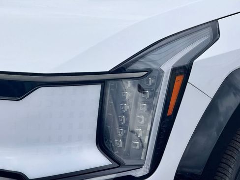 New 2026 Kia EV9 GT-Line AWD/4WD image 10