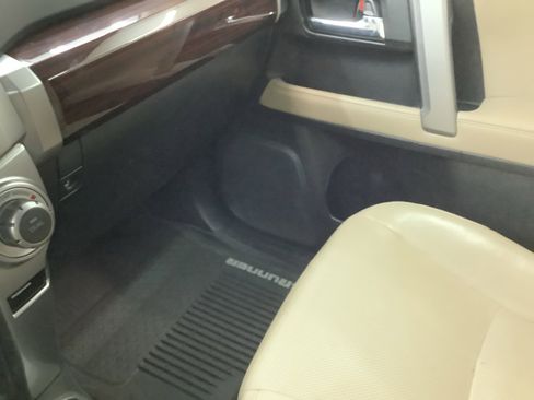 Used 2018 Toyota 4Runner Limited image 25