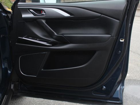 Used 2020 MAZDA CX-9 Touring w/ Touring Premium Package image 19