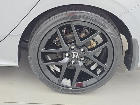 Used 2022 Honda Civic Sport image 32