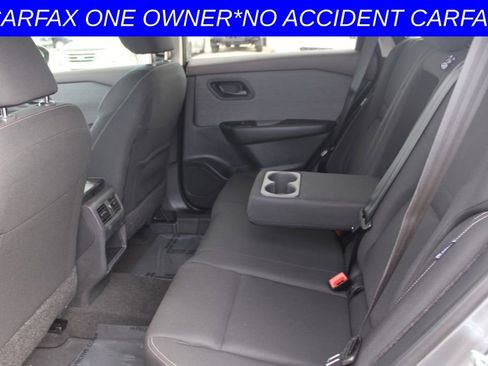 Used 2023 Nissan Rogue S image 23