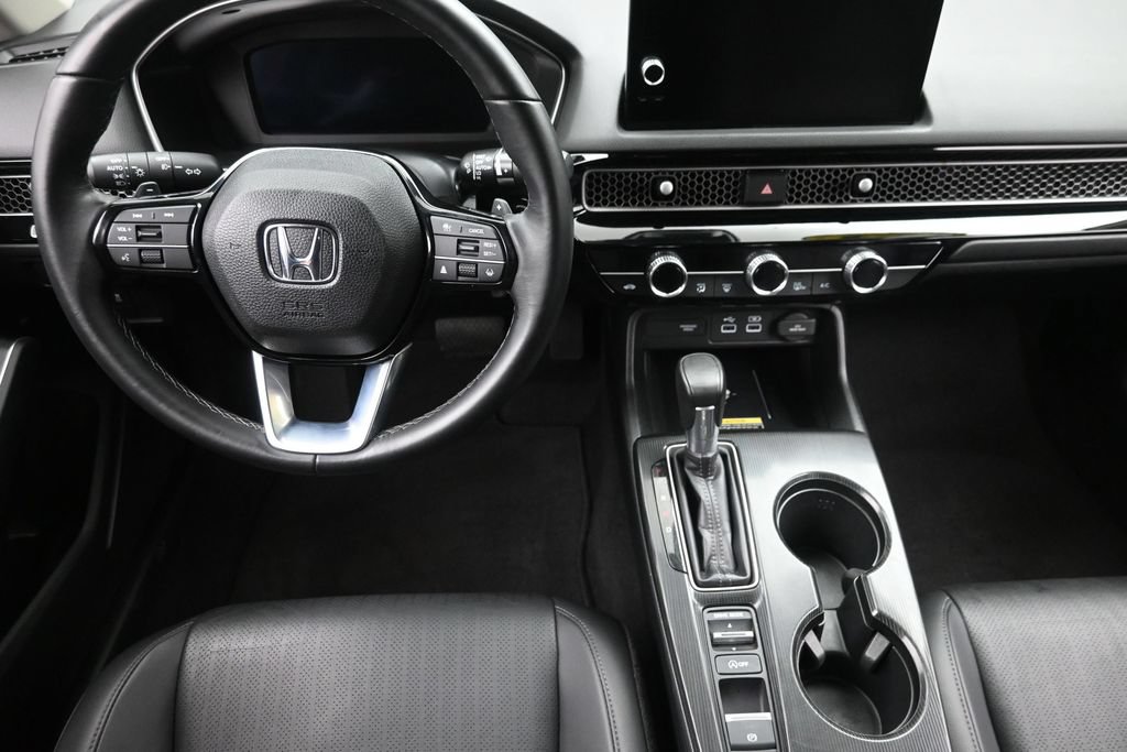 Used 2024 Honda Civic Touring image 14