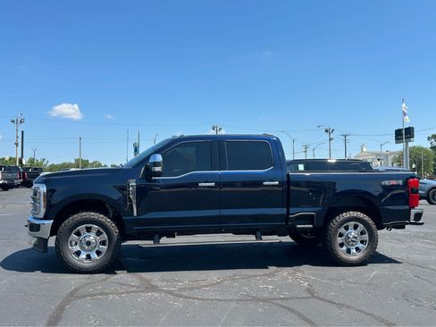 Used 2025 Ford F350 Lariat w/ Lariat Ultimate Package AWD/4WD image 1