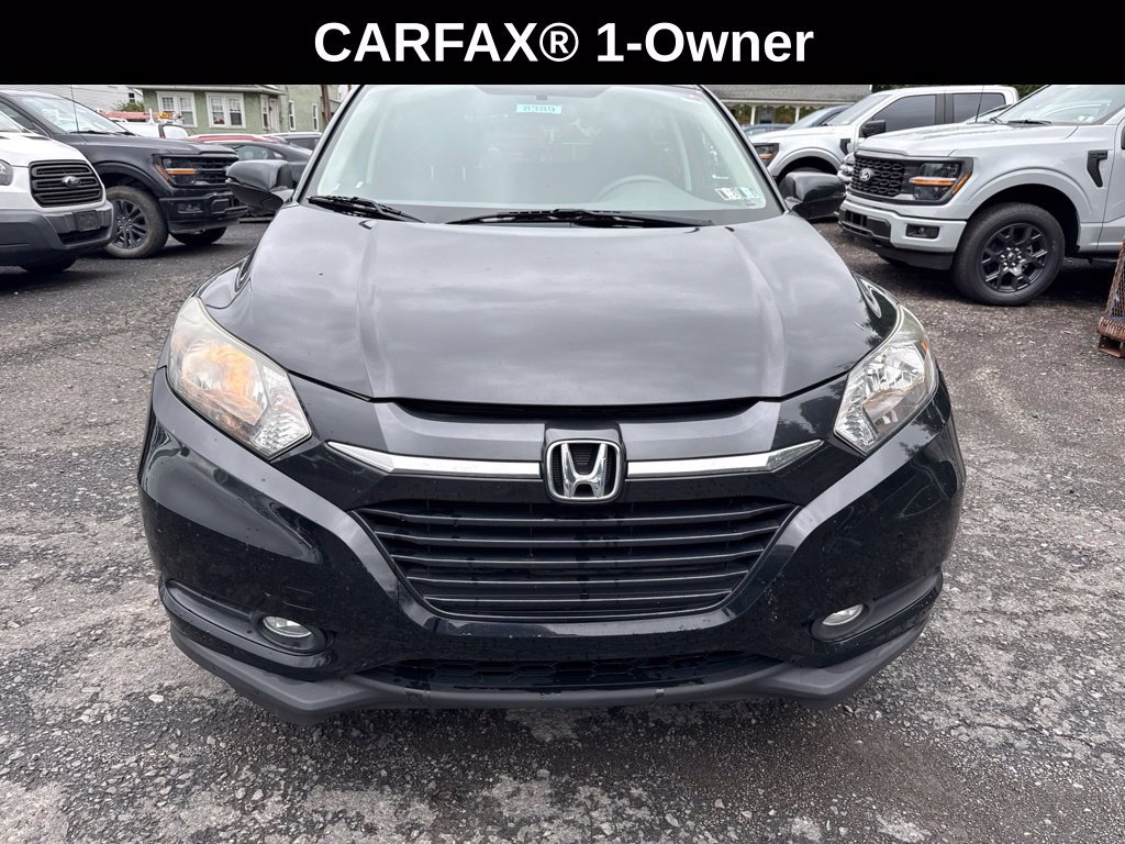 Used 2017 Honda HR-V EX image 2