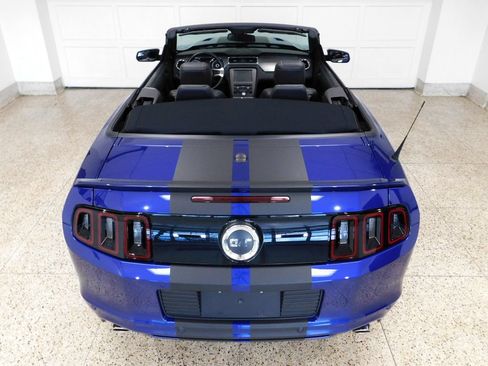 Used 2013 Ford Mustang GT Premium w/ Electronics Pkg RWD image 73