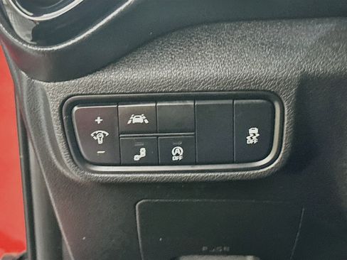 Used 2022 Kia Soul EX FWD image 16