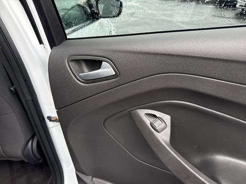 Used 2018 Ford Escape SE AWD/4WD image 36