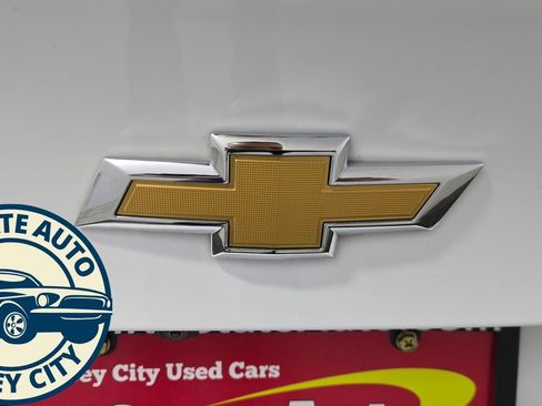 Used 2024 Chevrolet Malibu LT image 27