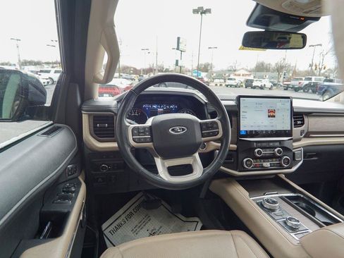Used 2024 Ford Expedition Max Limited AWD/4WD image 17