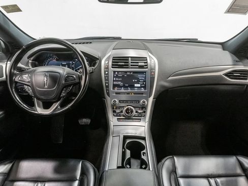 Used 2019 Lincoln MKZ Premiere FWD image 23