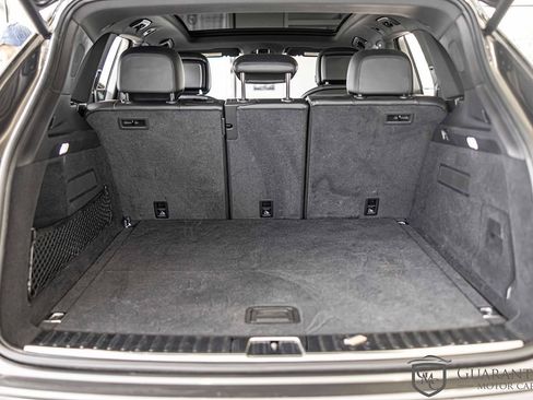 Used 2020 Porsche Cayenne E-Hybrid image 18