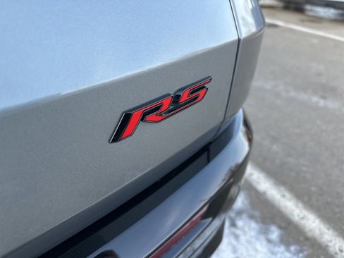 Used 2024 Chevrolet Traverse RS image 5