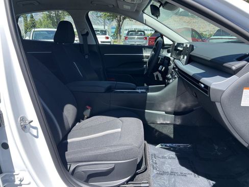 Certified 2026 Hyundai Sonata Blue FWD image 17