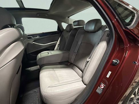 Used 2015 Hyundai Genesis 3.8 w/ Option Group 03 image 30