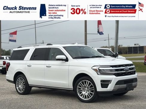 Used 2024 Ford Expedition Max Limited AWD/4WD image 3
