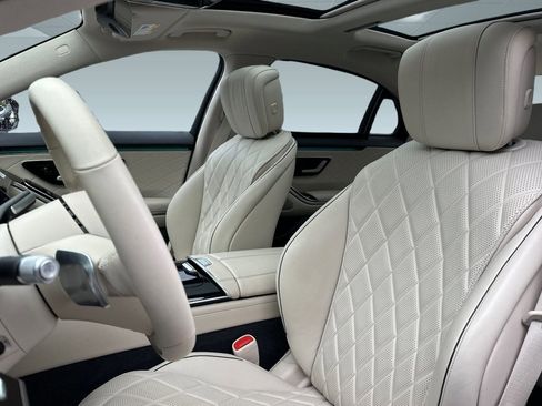 Certified 2022 Mercedes-Benz S 580 4MATIC Sedan image 15