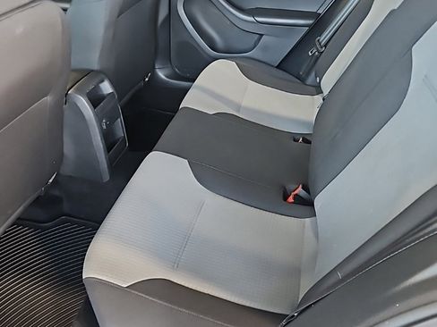 Used 2017 Volkswagen Jetta S image 22