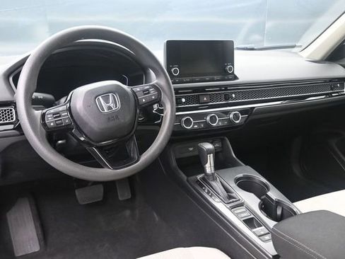Used 2023 Honda Civic LX image 26