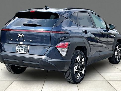 Used 2025 Hyundai Kona SEL AWD/4WD image 2