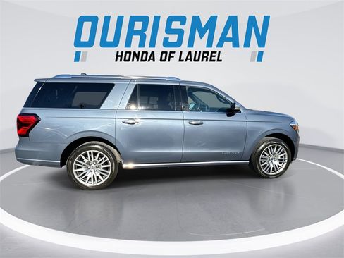 Used 2022 Ford Expedition Max Platinum image 9