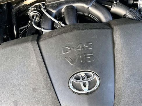 Used 2019 Toyota Highlander Limited image 30