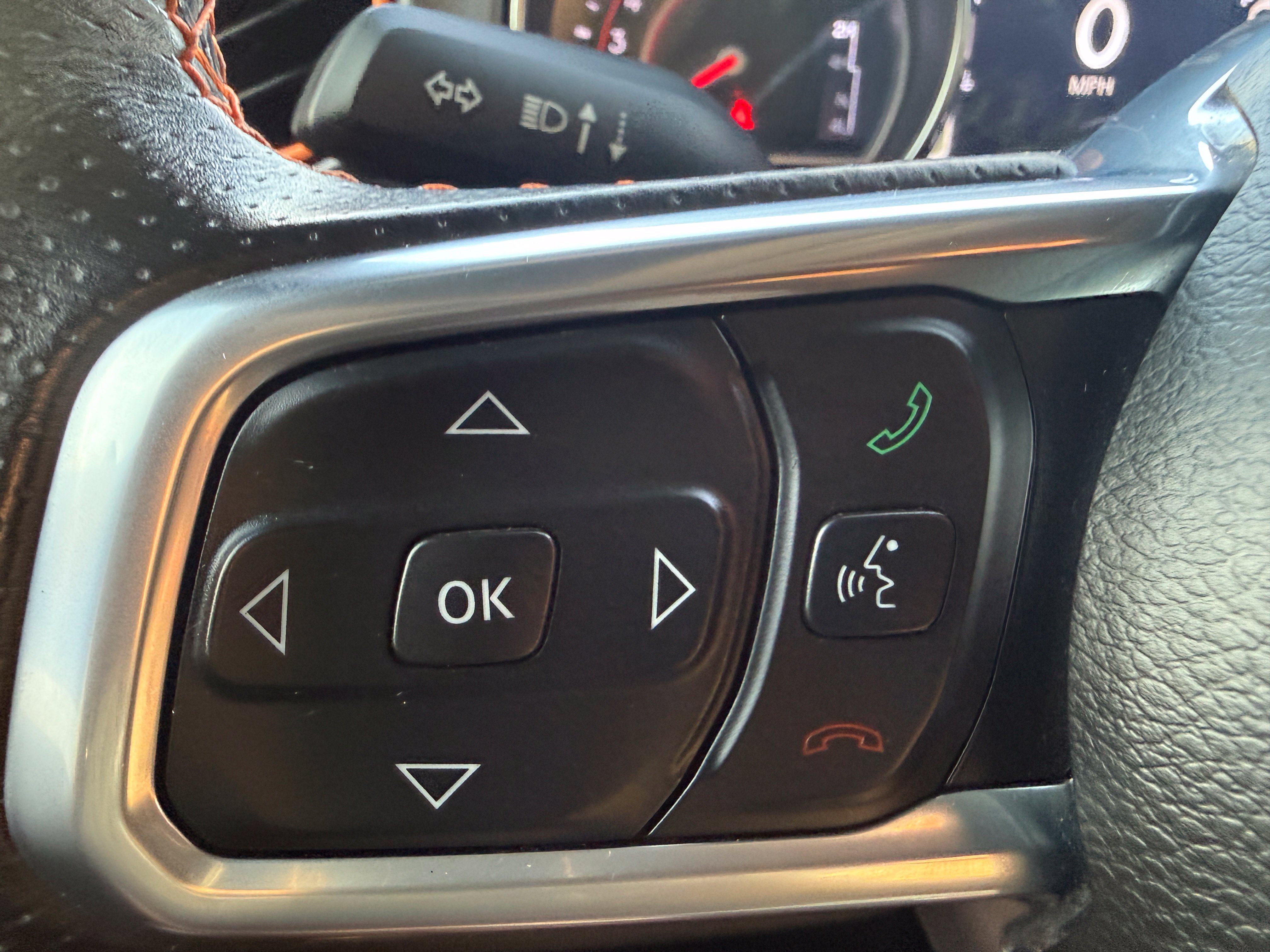Used 2021 Jeep Gladiator Mojave w/ Cold Weather Group AWD/4WD image 12