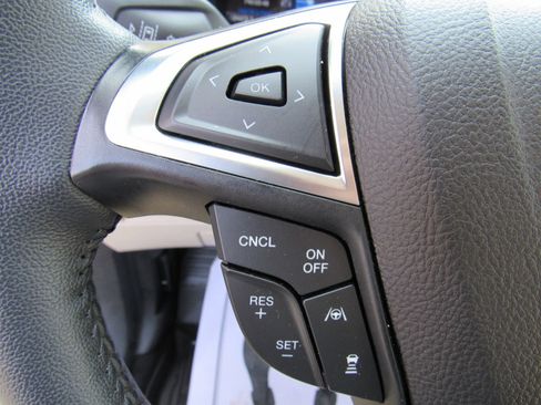 Used 2024 Ford Edge Titanium w/ Titanium Elite Package image 14