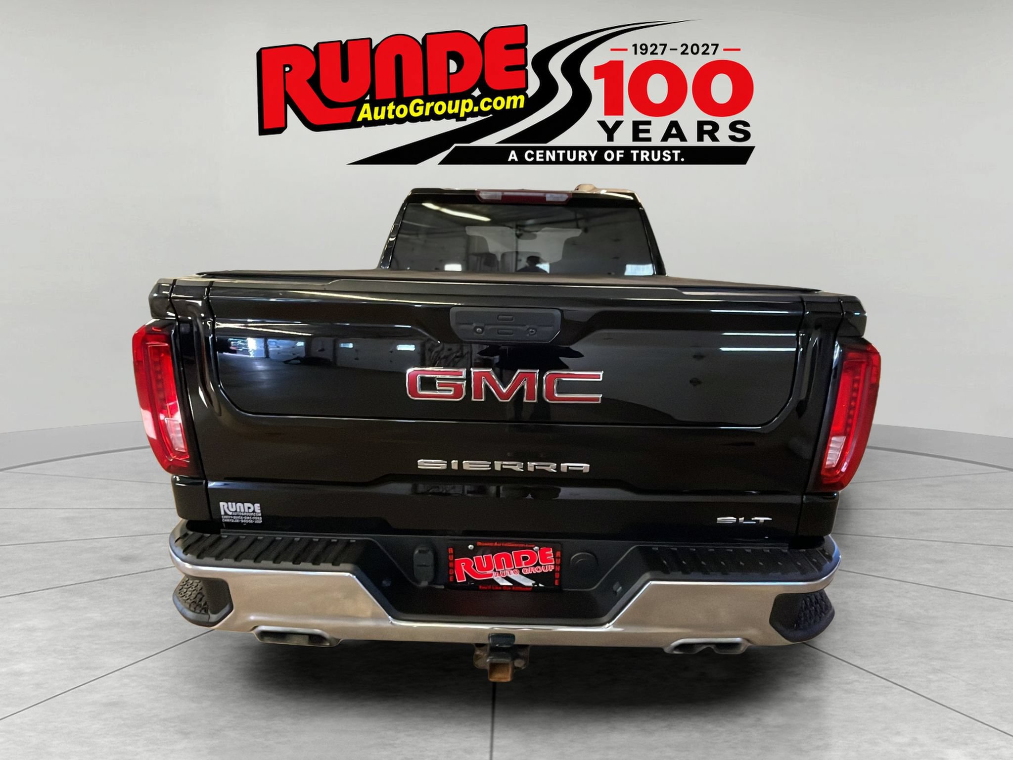 Used 2022 GMC Sierra 1500 SLT AWD/4WD image 4