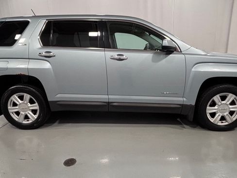 Used 2014 GMC Terrain SLE w/ LPO, Protection Package FWD image 4