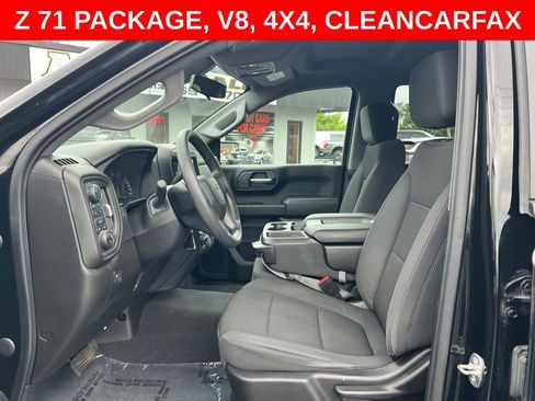 Used 2021 Chevrolet Silverado 1500 Custom Trail Boss w/ LPO, Dark Essentials Package AWD/4WD image 8