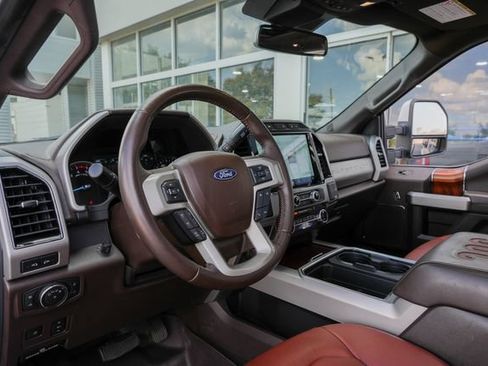 Used 2022 Ford F250 King Ranch w/ King Ranch Ultimate Package AWD/4WD image 30