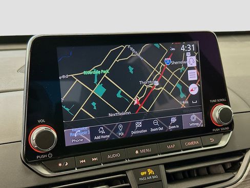 Used 2019 Nissan Altima 2.5 SL FWD image 22
