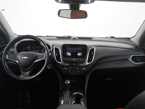 Used 2019 Chevrolet Equinox LT w/ Sun & Navigation Package image 13